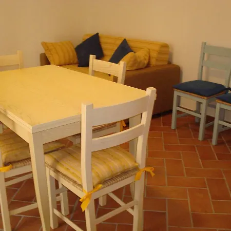 Monolocale Il Porrino Apartmán *